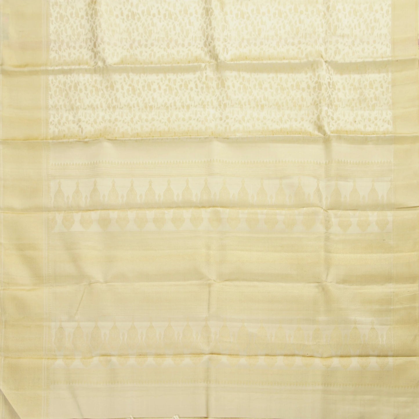 Off White Kanchipuram Silk Saree For Wedding Wear PV NYC 1832 - Silk Sari - Panjavarnam PV NYC 1832