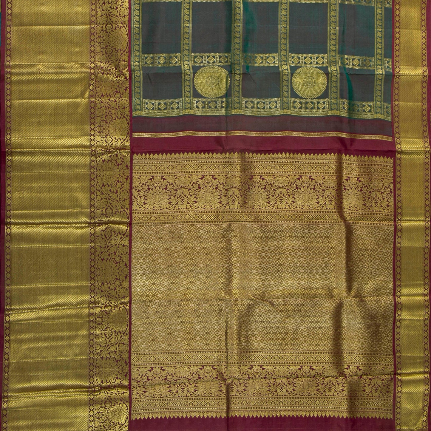 Manthulir Green And Maroon Kanchipuram Silk Saree For Wedding Wear PV NYC 1917 - Silk Sari - Panjavarnam PV NYC 1917