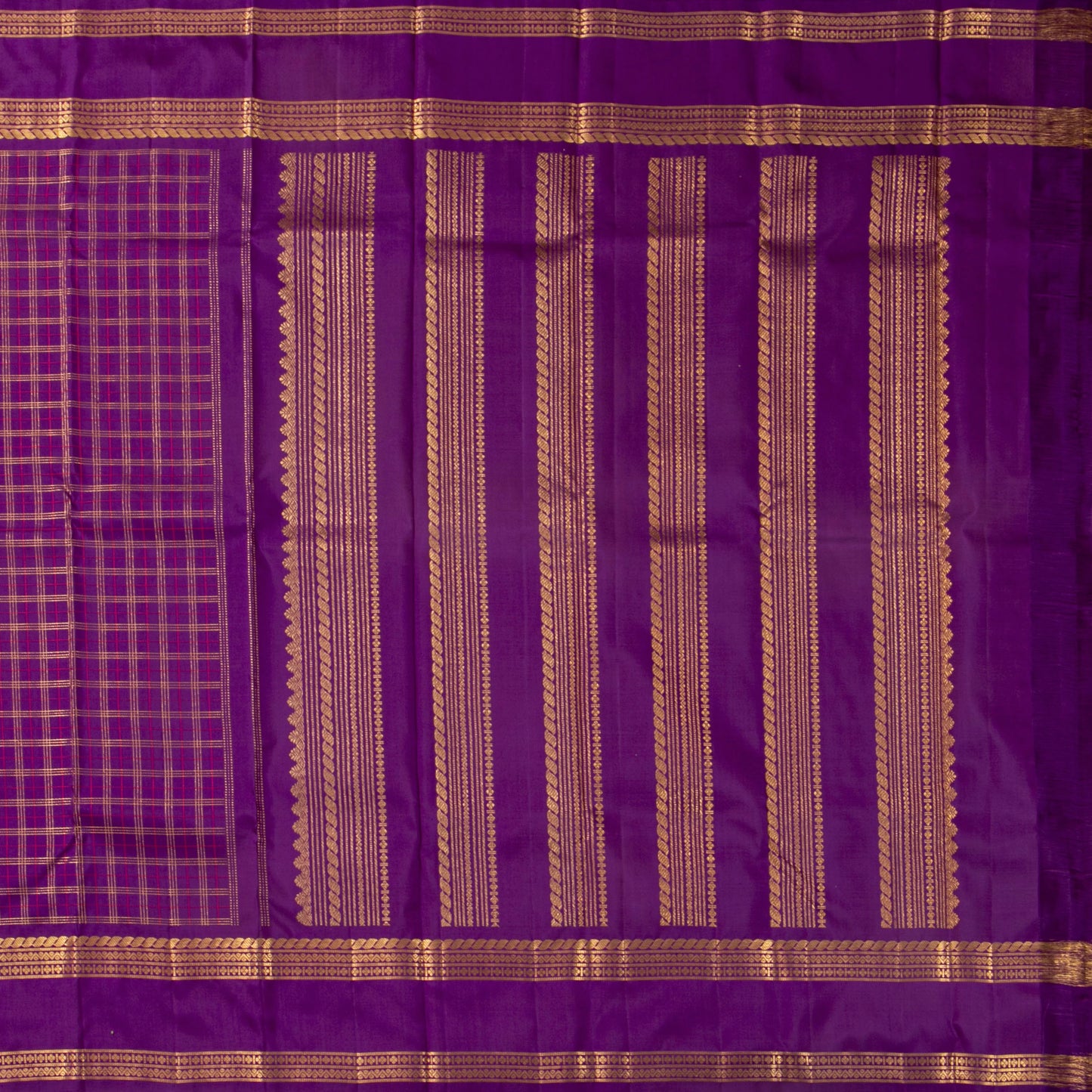 Magenta Kanchipuram Silk Saree For Wedding Wear PV NYC 1771 - Silk Sari - Panjavarnam PV NYC 1771