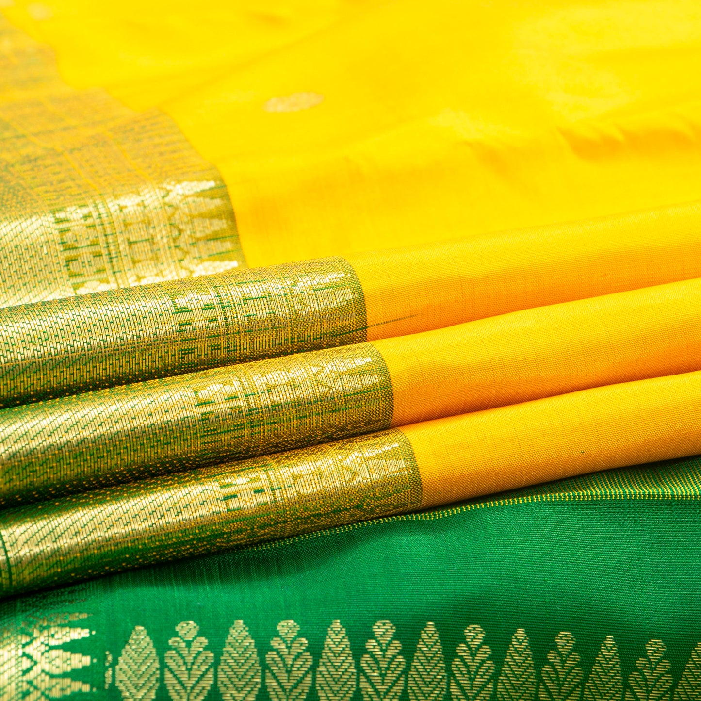 Yellow And Green Kanchipuram Silk Saree For Wedding Wear PV NYC 1826