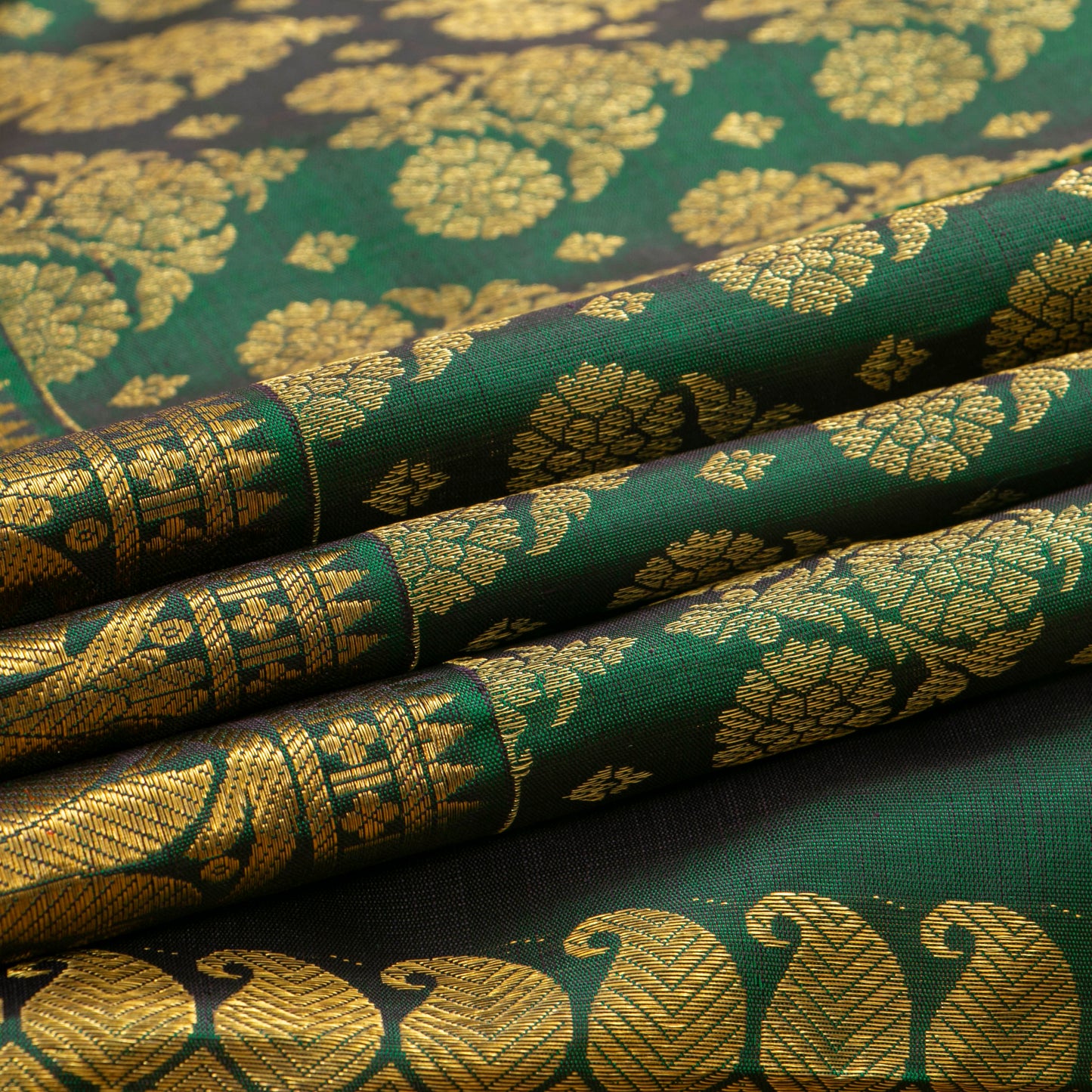 Green Kanchipuram Silk Saree For Wedding Wear PV NYC 1898