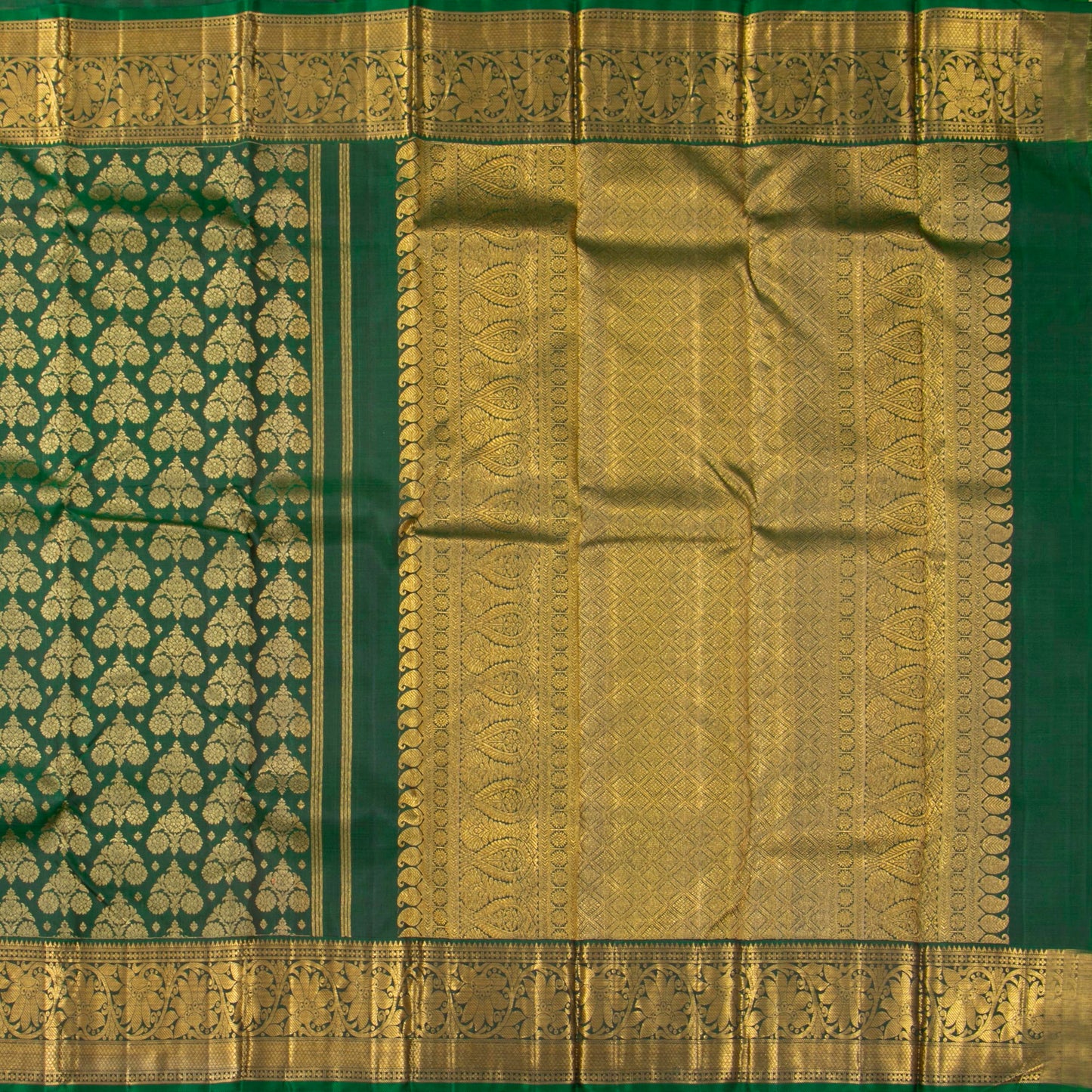 Green Kanchipuram Silk Saree For Wedding Wear PV NYC 1898