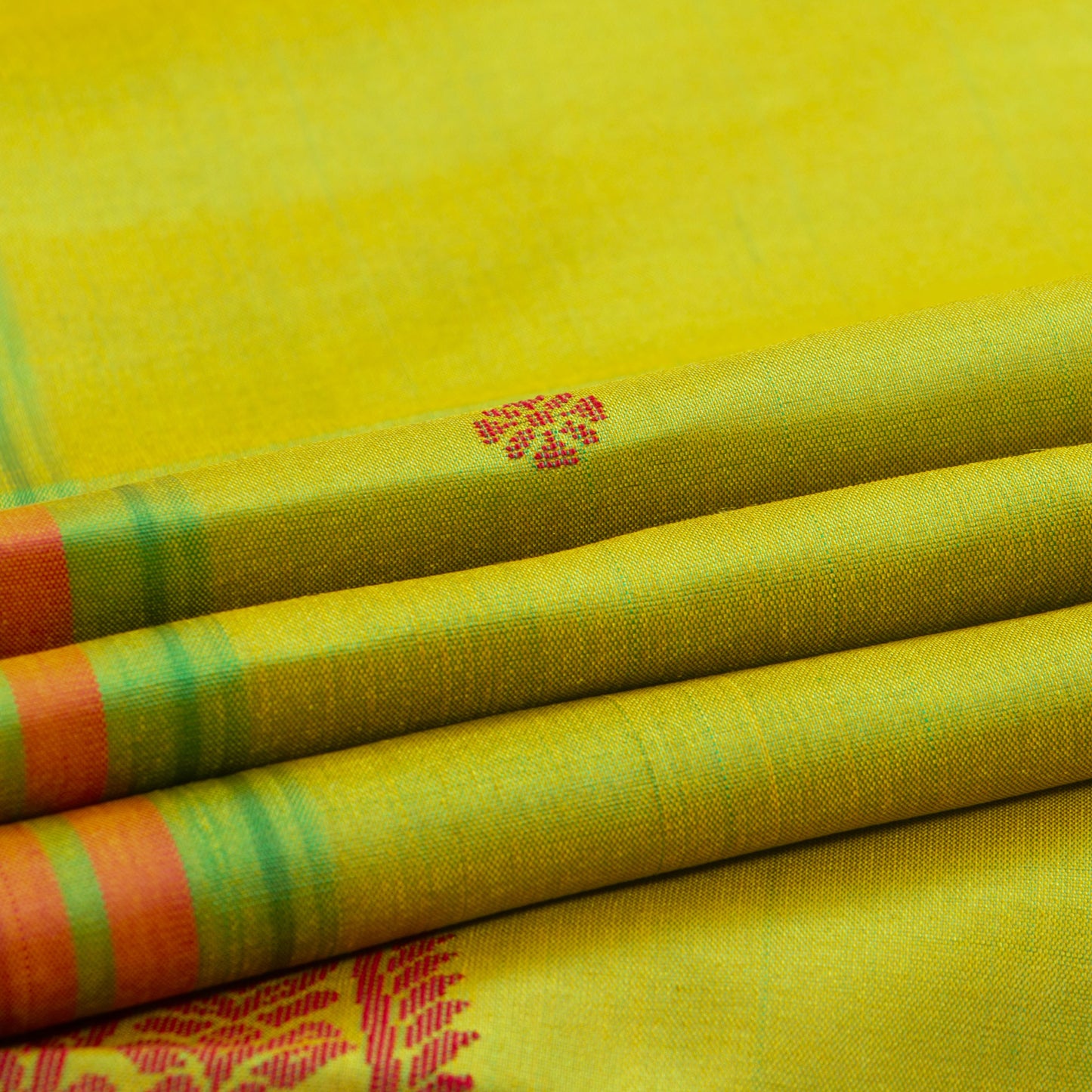 Leaf Green Kanjivaram Silk No Zari Saree With Small Border Handwoven Pure Silk For Festive Wear PV ABI 2256