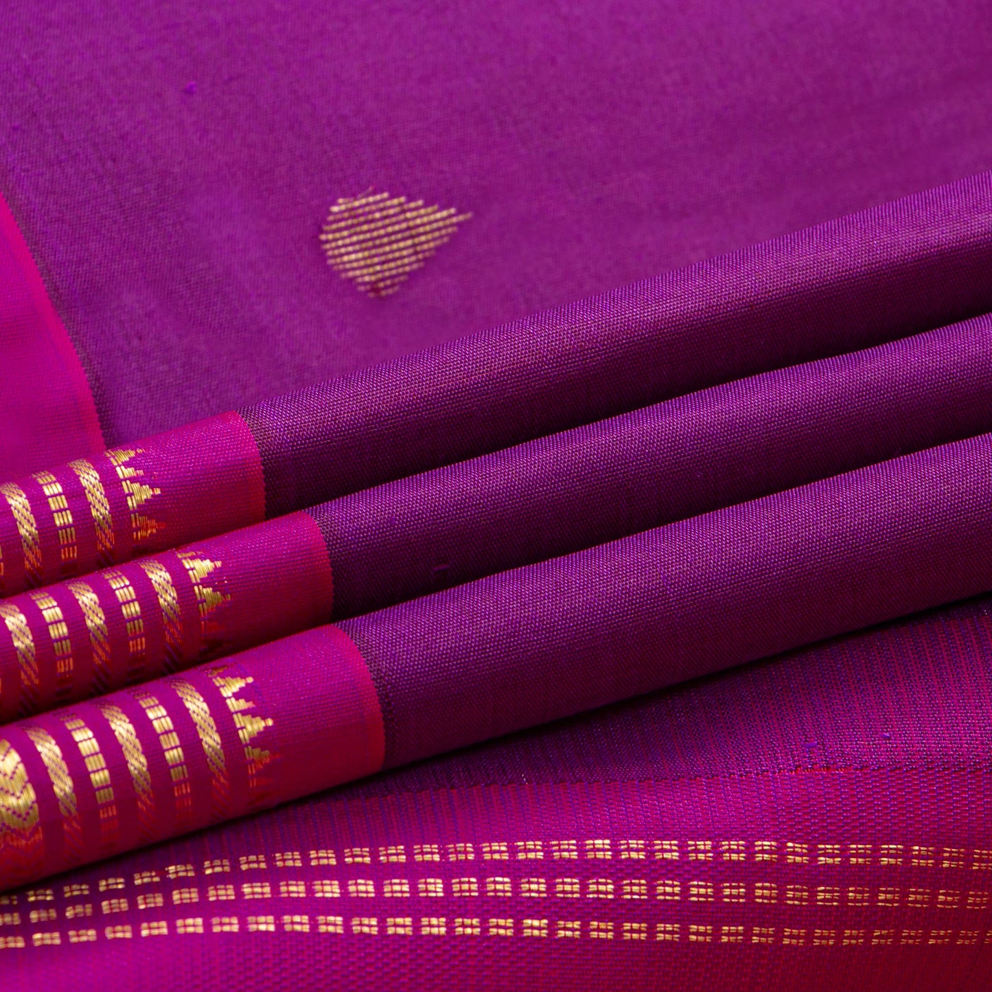Magenta Kanchipuram Silk Saree For Festive Wear PV NYC 1812