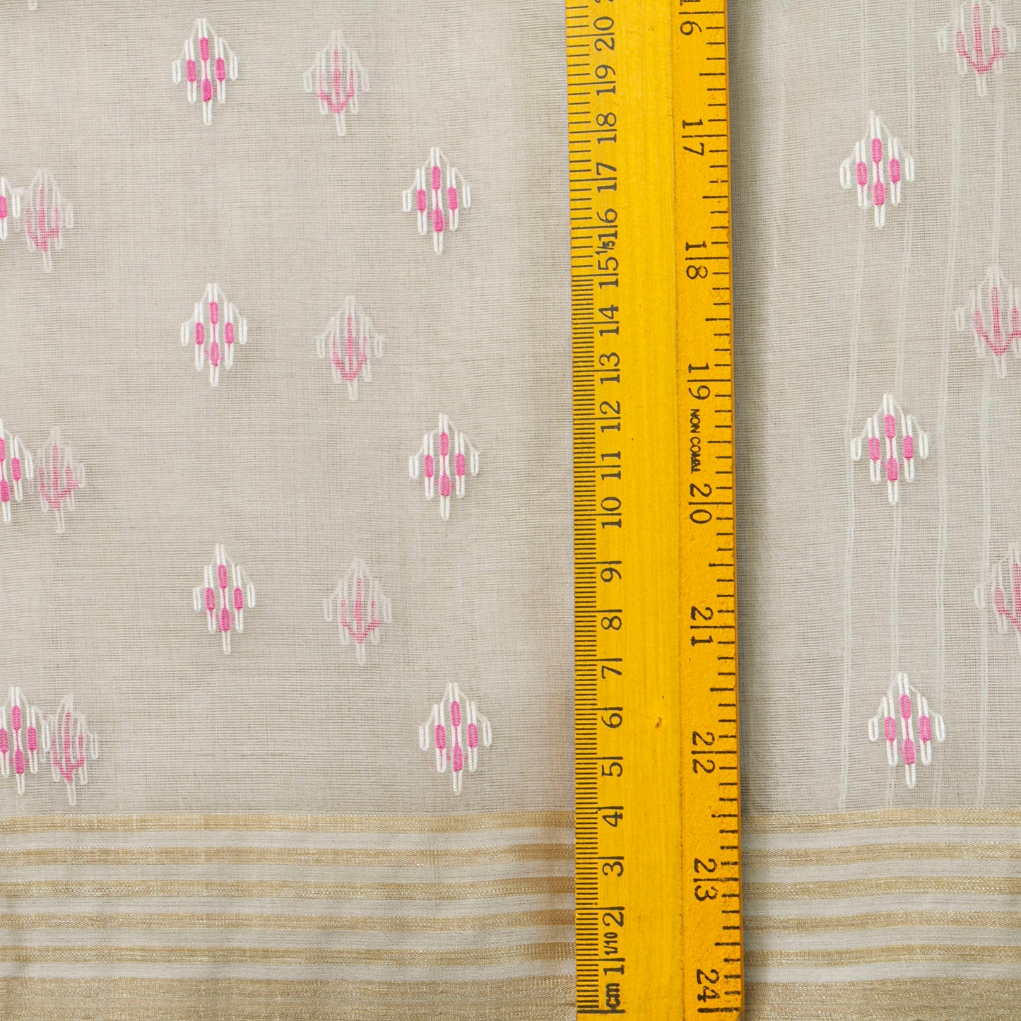 Grey Dhakai Jamdhani Muslin Silk Saree For Office Wear PV MJ 163