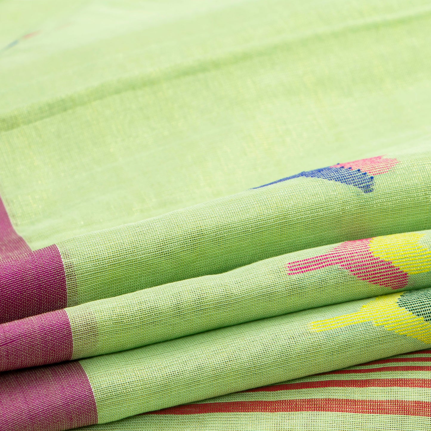 Green Dhakai Jamdani Khadi Mulmul Saree For Party Wear PV MJ 158