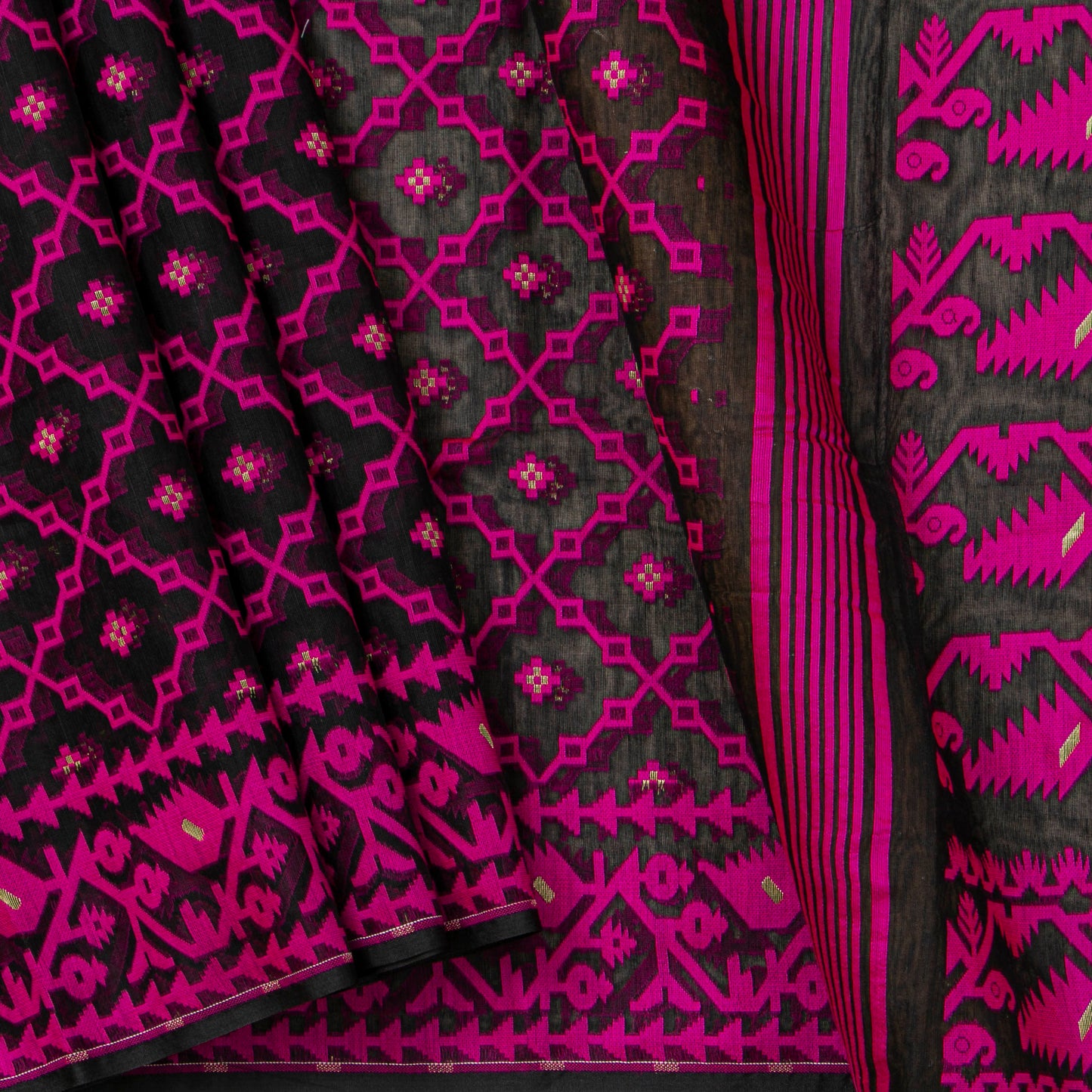 Black And Pink Dhakai Jamdani Mulmul Silk Saree For Party Wear PV MJ 137