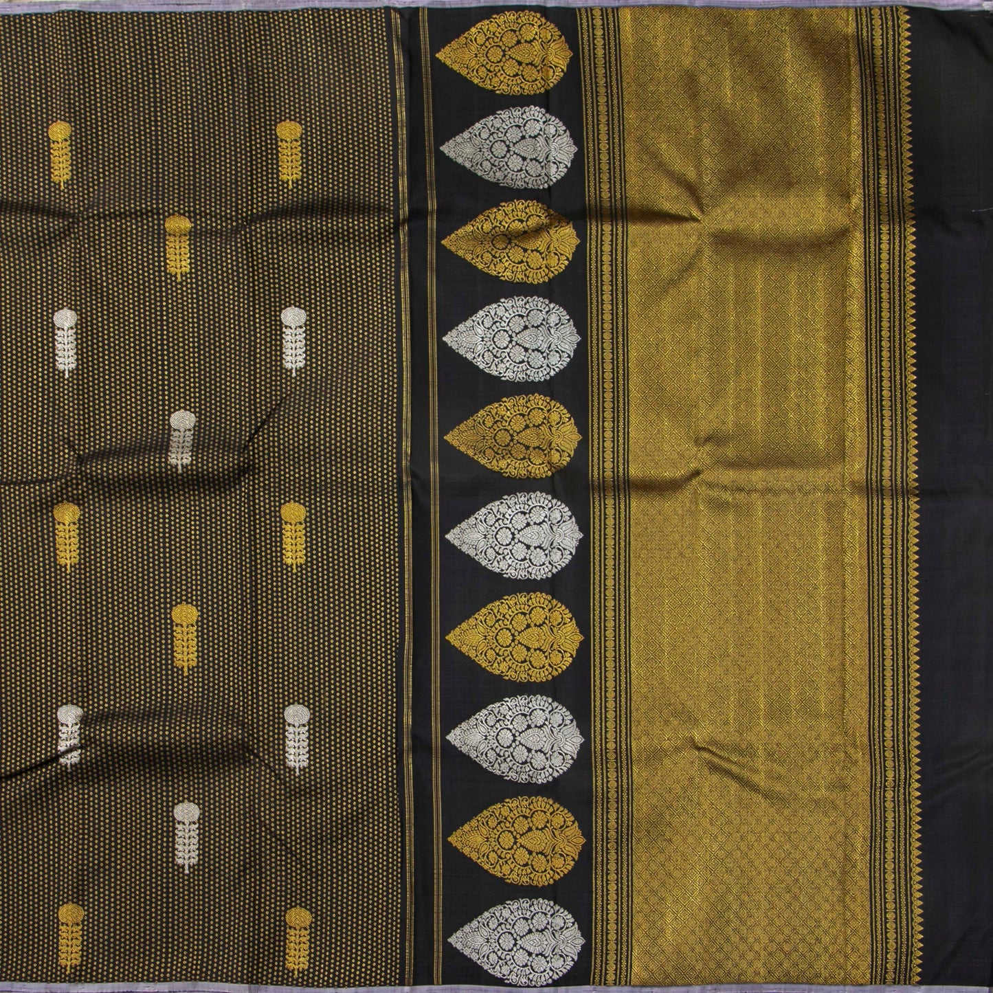 Black And Mauve Kanchipuram Silk Saree Borderless For Festive Wear PV NYC 2061