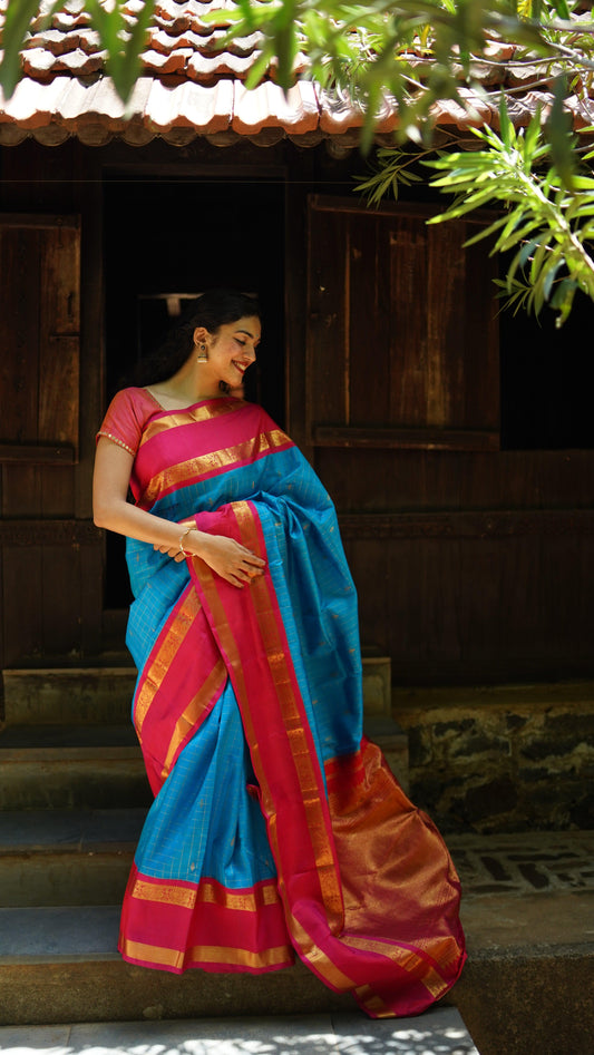 Anandha Blue And Pink Kanchipuram Silk Saree With Medium Border Handwoven Pure Silk For Wedding Wear PV NYC 1212 - Silk Sari - Panjavarnam PV NYC 1212