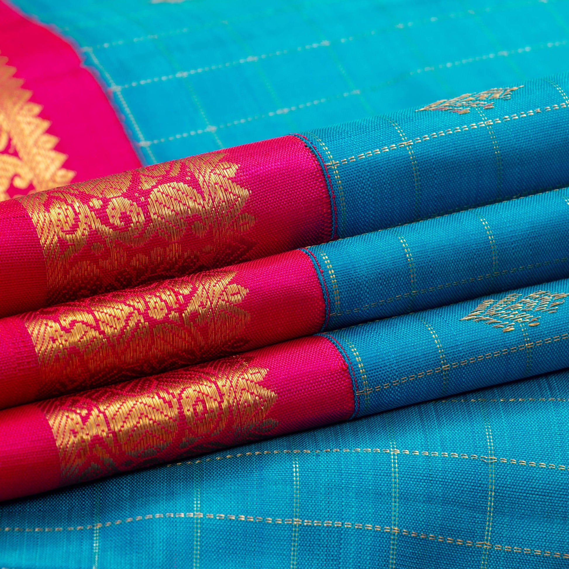 Anandha Blue And Pink Kanchipuram Silk Saree With Medium Border Handwoven Pure Silk For Wedding Wear PV NYC 1212 - Silk Sari - Panjavarnam PV NYC 1212