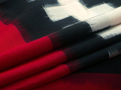 Black And Maroon Pochampally Ikkat Cotton Saree Handwoven SC 151 - Cotton Saree - Panjavarnam SC 151