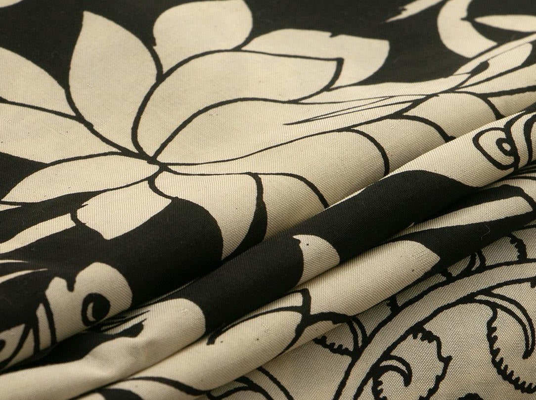 Black And Off White Handpainted Kalamkari Saree Organic Dyes PKM 550 - Kalamkari Silk - Panjavarnam