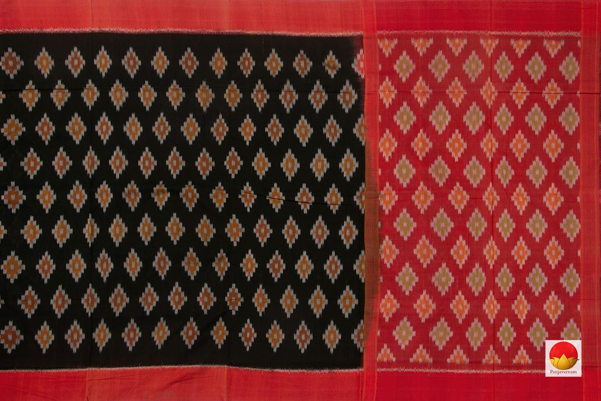 Black And Red Pochampally Ikkat Cotton Saree With Diamond Buttas Handwoven SC 129 - Cotton Saree - Panjavarnam