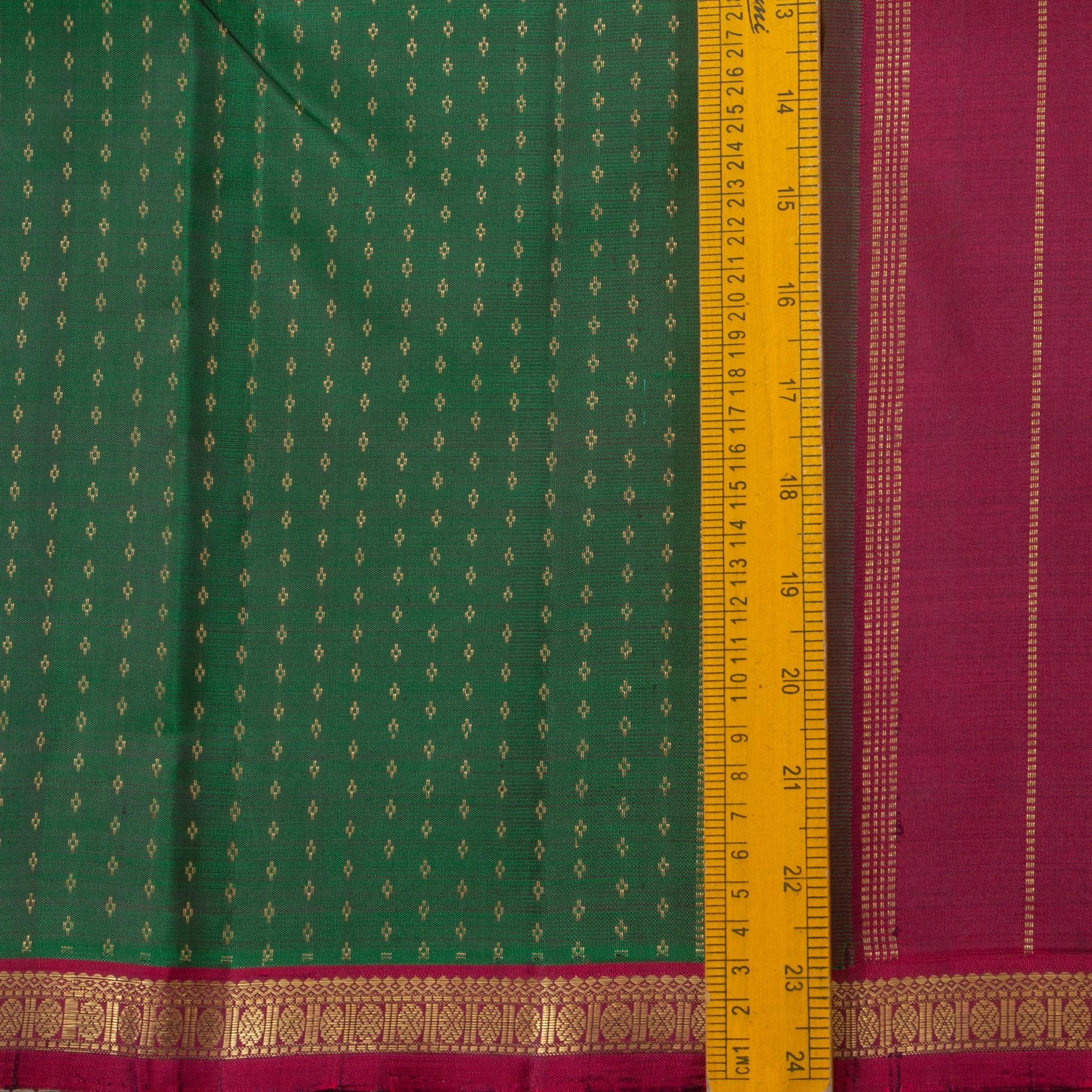 Bottle Green And Magenta Kanjivaram Silk Saree With Short Border For Festive Wear PV NYC 1176 - Silk Sari - Panjavarnam PV NYC 1176