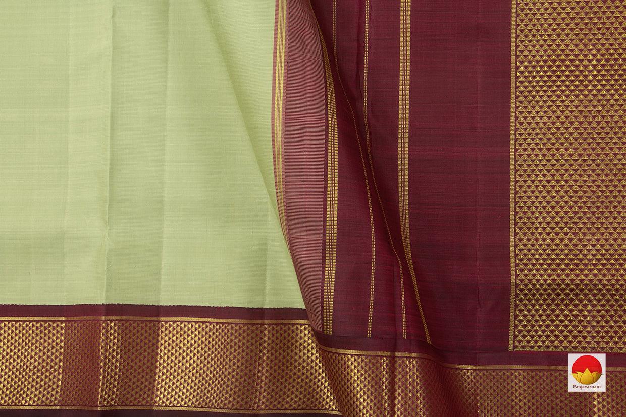 Elachi Green 9 Yards Kanchipuram Silk Saree Handwoven Pure Silk Pure Zari For Wedding Wear PV NYC 760 - 9 yards silk saree - Panjavarnam