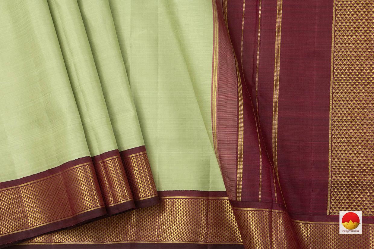 Elachi Green 9 Yards Kanchipuram Silk Saree Handwoven Pure Silk Pure Zari For Wedding Wear PV NYC 760 - 9 yards silk saree - Panjavarnam PV NYC 760