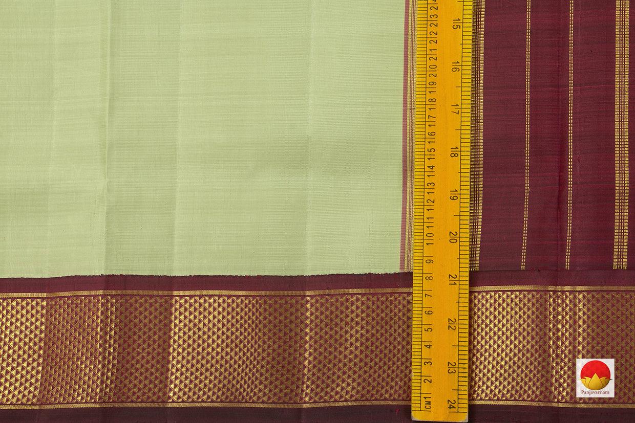 Elachi Green 9 Yards Kanchipuram Silk Saree Handwoven Pure Silk Pure Zari For Wedding Wear PV NYC 760 - 9 yards silk saree - Panjavarnam PV NYC 760