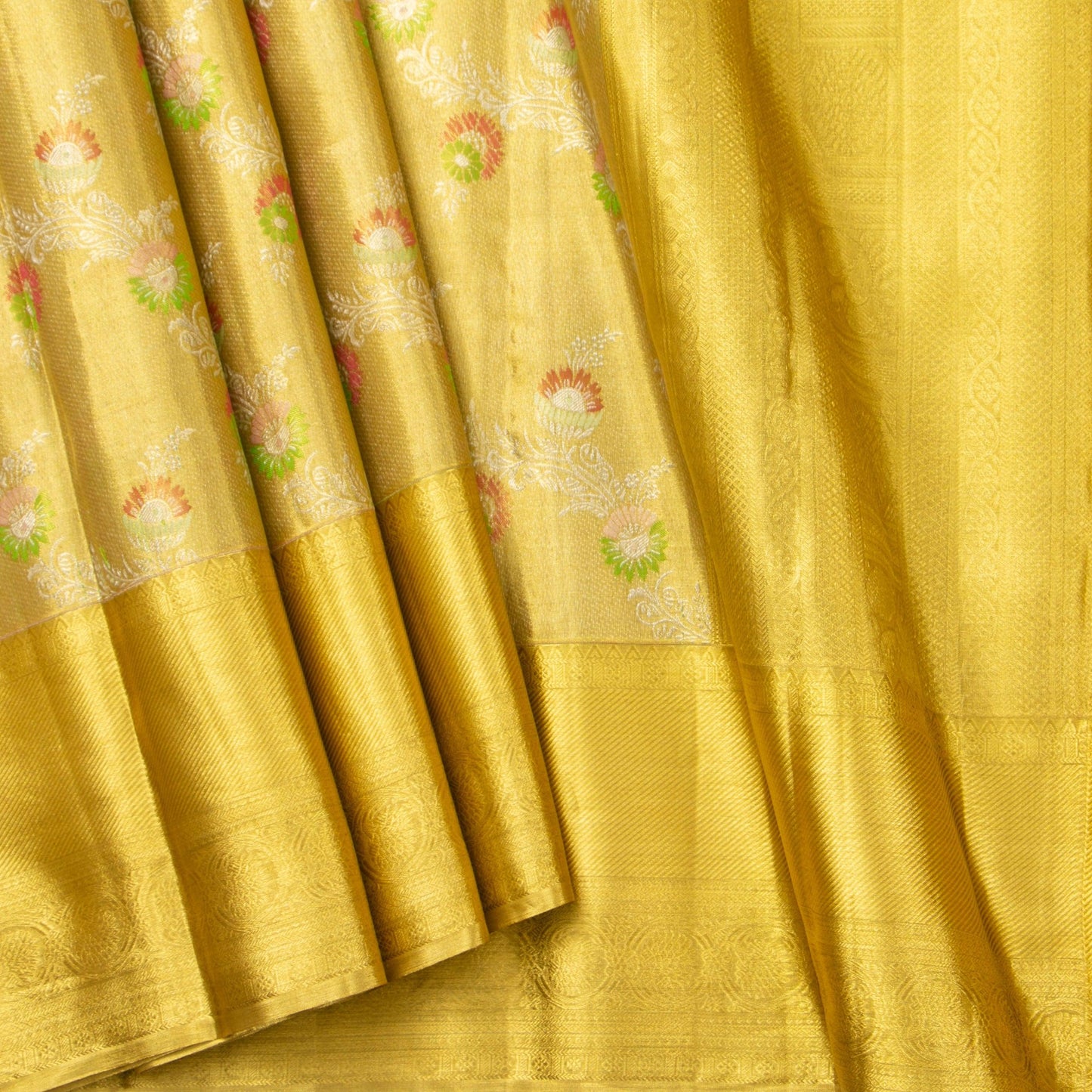 Gold Tissue Kanchipuram Silk Saree With Medium Border Handwoven Pure Silk For Wedding Wear PV NYC 1148 - Silk Sari - Panjavarnam PV NYC 1148