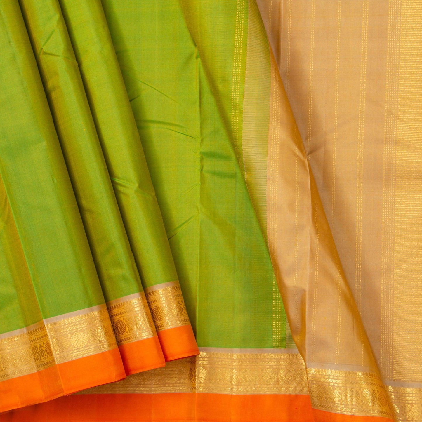 Green And Beige Kanchipuram Silk Saree With Small Border Handwoven Pure Silk For Festive Wear PV J 425 - Silk Sari - Panjavarnam PV J 425