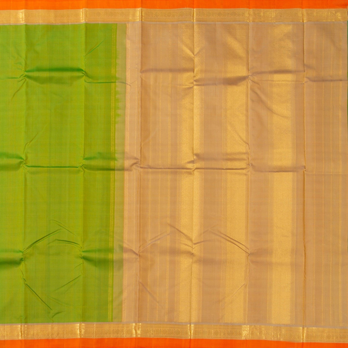 Green And Beige Kanchipuram Silk Saree With Small Border Handwoven Pure Silk For Festive Wear PV J 425 - Silk Sari - Panjavarnam PV J 425