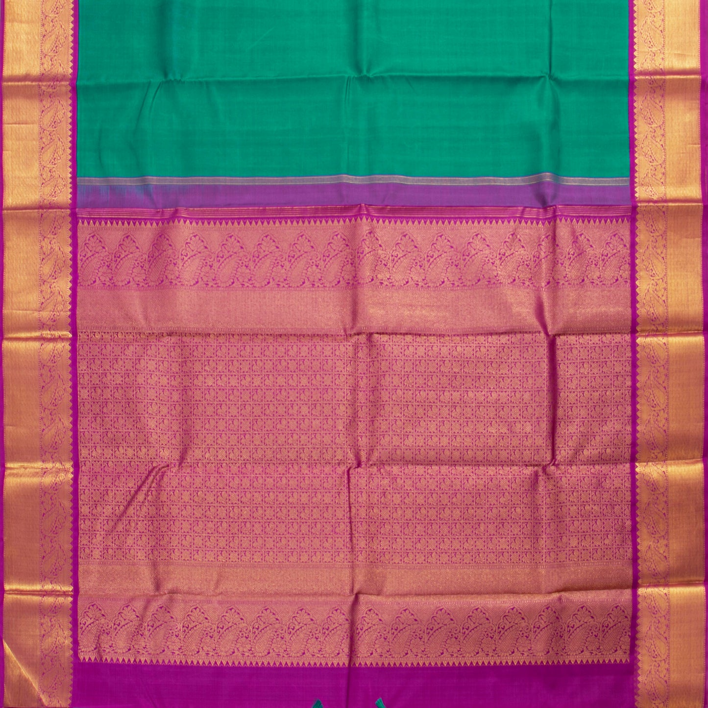 Green And Magenta Kanchipuram Silk Saree For Festival Wear PV NYC 1516 - Silk Sari - Panjavarnam PV NYC 1516