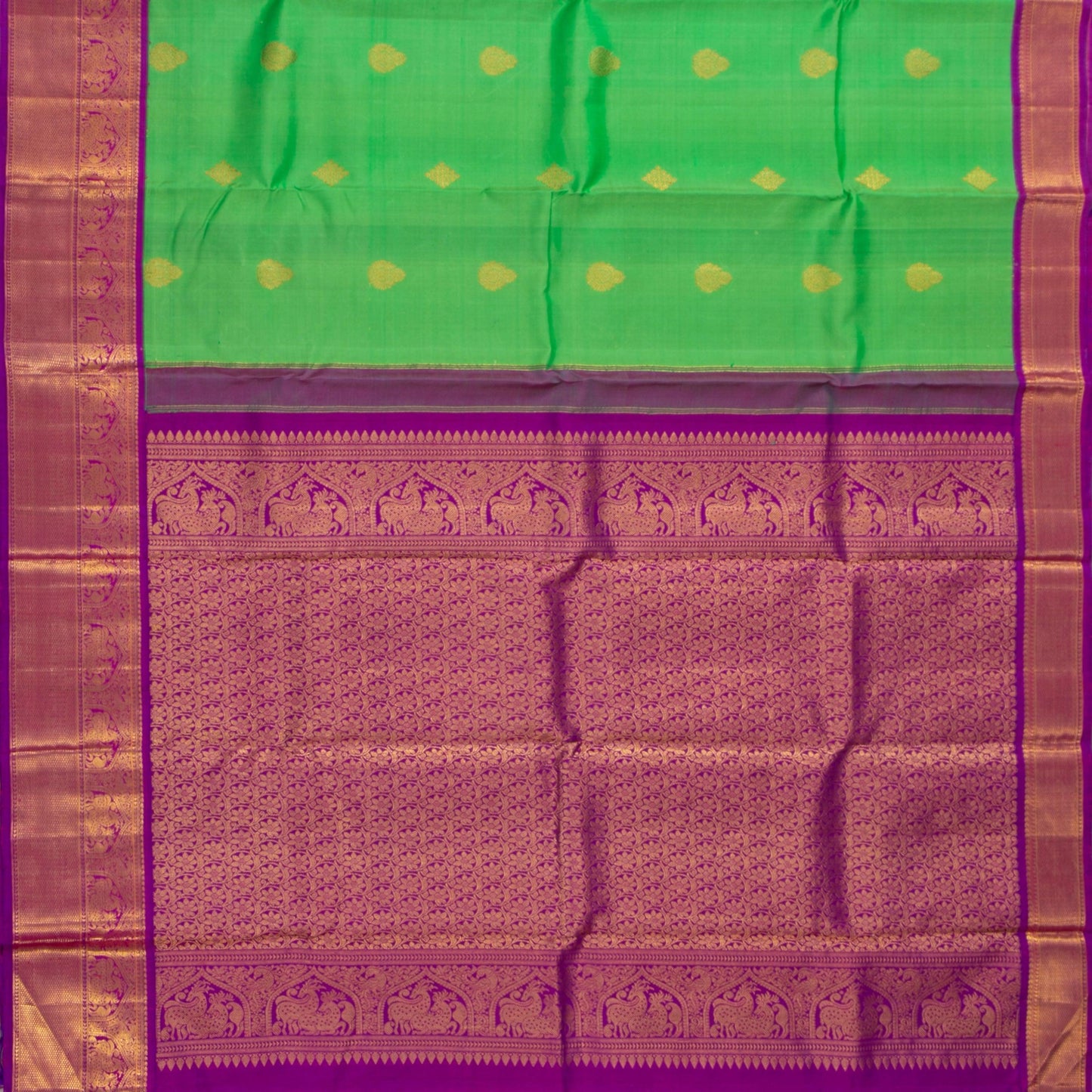 Green And Magenta Kanchipuram Silk Saree With Morning Evening Border Handwoven Pure Silk For Wedding Wear PV NYC 1224 - Silk Sari - Panjavarnam PV NYC 1224