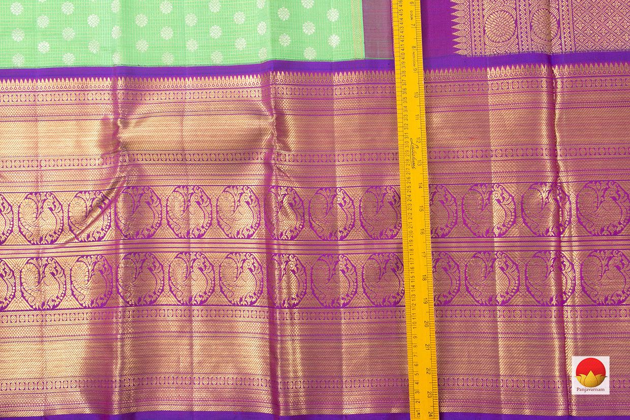 Green And Purple Kanchipuram Silk Saree With Medium Border Handwoven Pure Silk For Wedding Wear PV NYC 1026 - Silk Sari - Panjavarnam