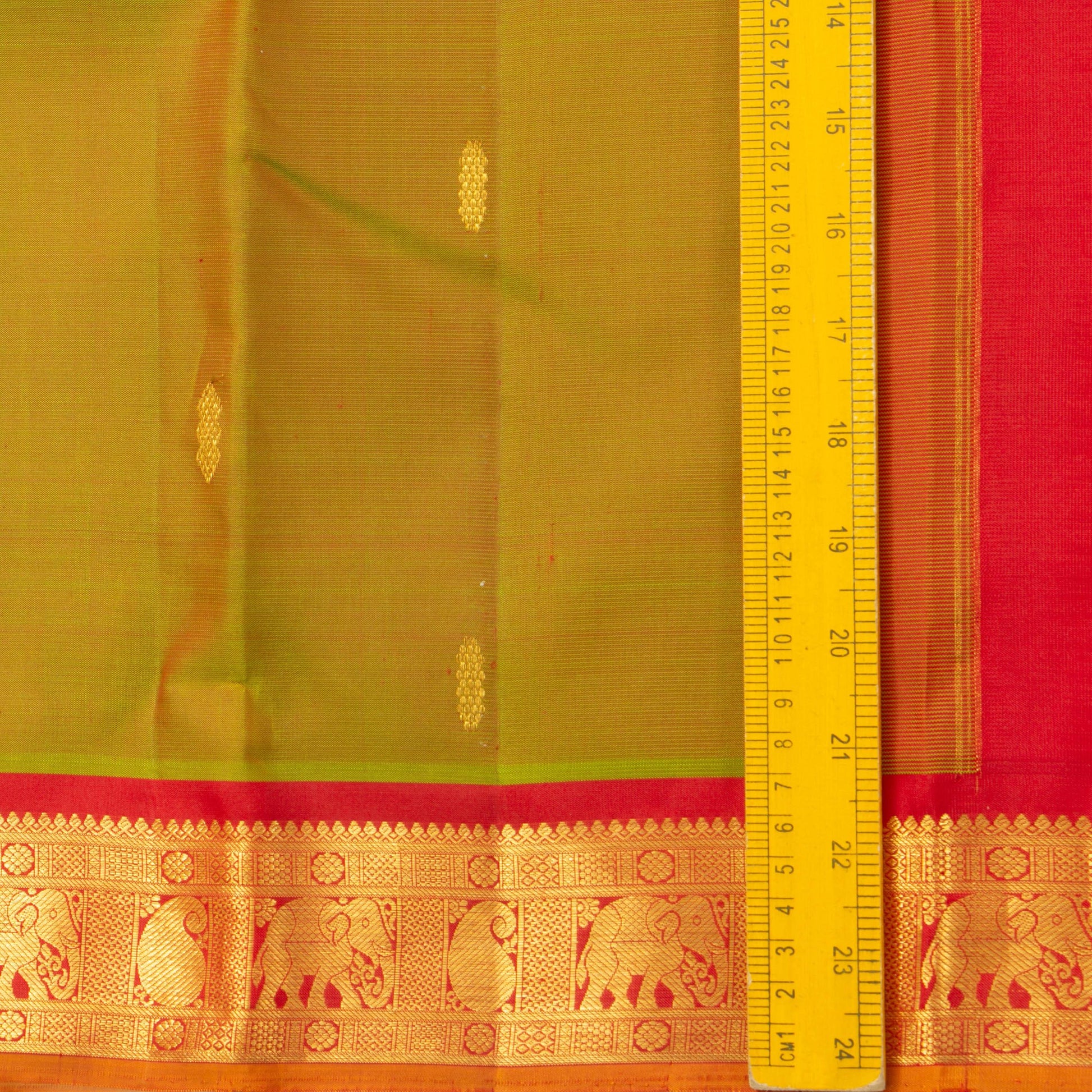 Green And Red Kanjivaram Silk Saree With Small Border Handwoven Pure Silk For Festive Wear PV J 2940 - Silk Sari - Panjavarnam PV J 2940