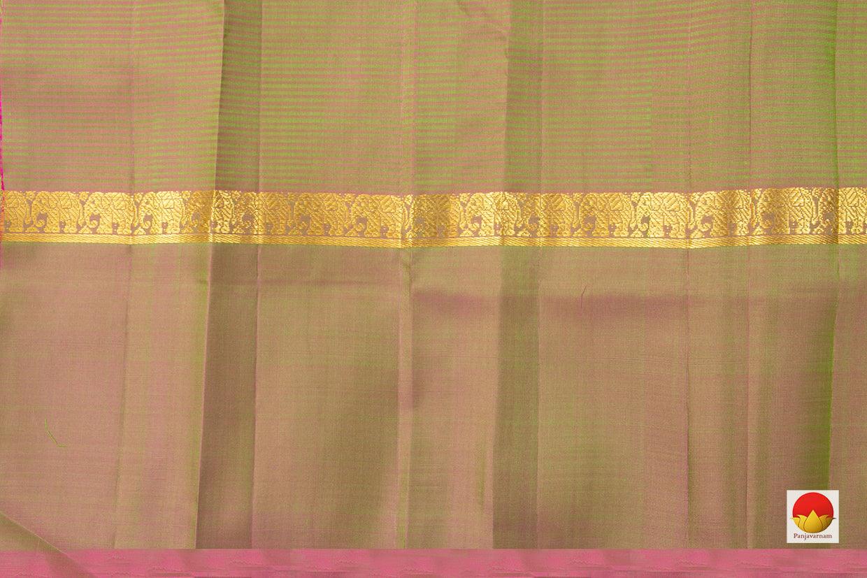 Green Kanchipuram Silk Saree Handwoven Pure Silk Light Weight With Medium Border - PV KNN 149 - Silk Sari - Panjavarnam