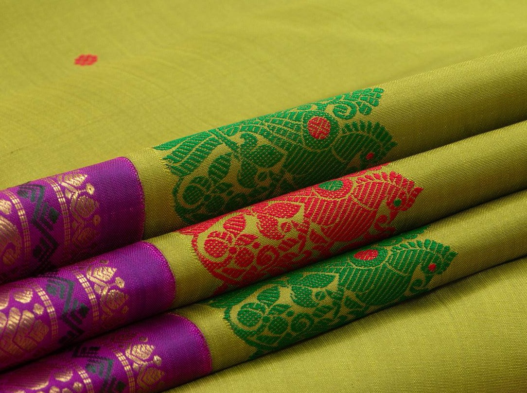 Green Kanchipuram Silk Saree Handwoven Pure Silk Pure Zari Ganga Jamuna For Wedding Wear PV NYC 788 - Silk Sari - Panjavarnam
