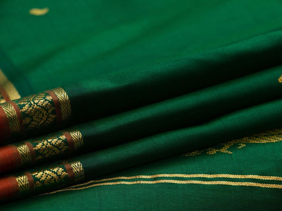 Green Kanchipuram Silk Saree Light Weight Handwoven Pure Silk Pure Zari For Office Wear PV ABI 1209 - Silk Sari - Panjavarnam