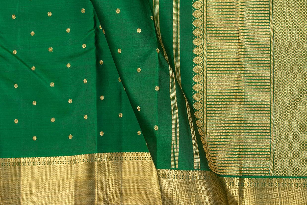 Green Kanchipuram Silk Saree With Kamalam Motifs And Medium Border Handwoven Pure Silk For Wedding Wear PV NYC 1014 - Silk Sari - Panjavarnam PV NYC 1014