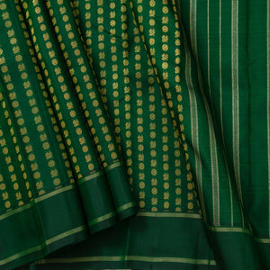 Green Kanchipuram Silk Saree With Small Border Handwoven Pure Silk For Wedding Wear PV NYC 1208 - Silk Sari - Panjavarnam PV NYC 1208