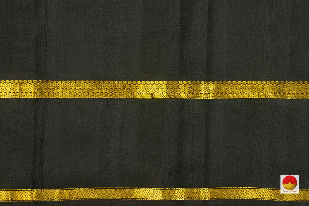 Grey Kanchipuram Silk Saree Handwoven Pure Silk Light Weight With Medium Border Office Wear PV KNN 162 - Silk Sari - Panjavarnam PV KNN 162