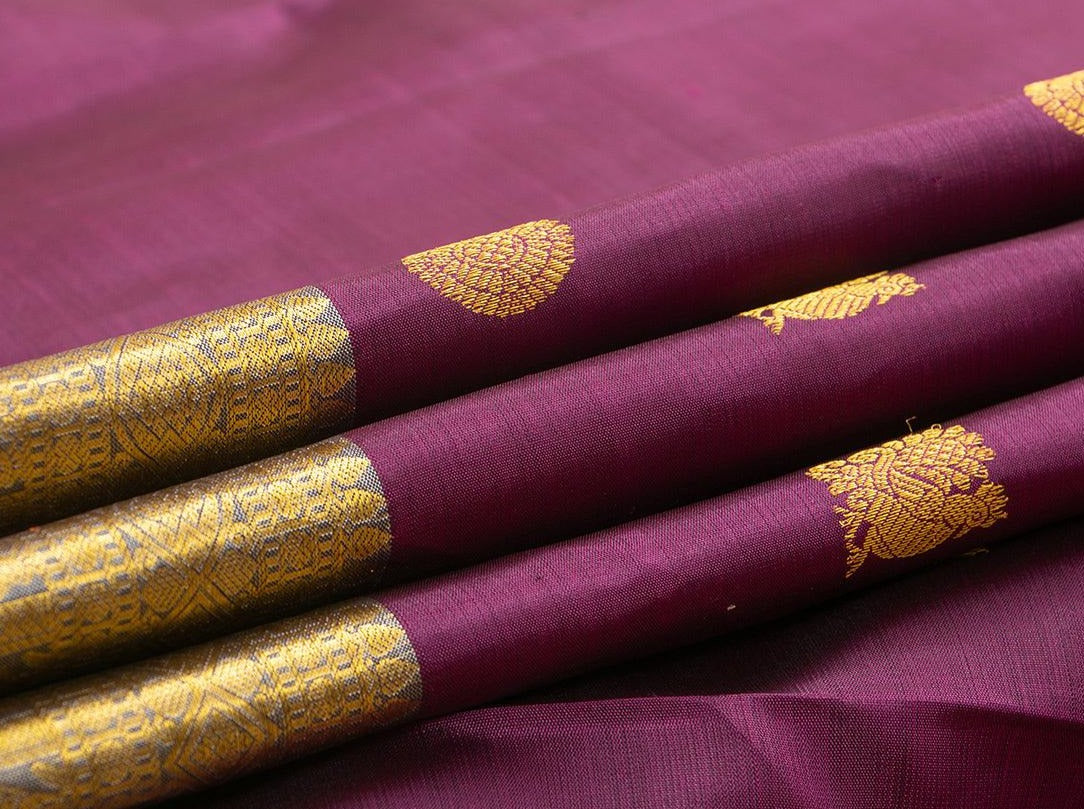 Magenta And Grey Kanchipuram Silk Saree With Medium Border Handwoven Pure Silk For Wedding Wear PV NYC 1038 - Silk Sari - Panjavarnam PV NYC 1038