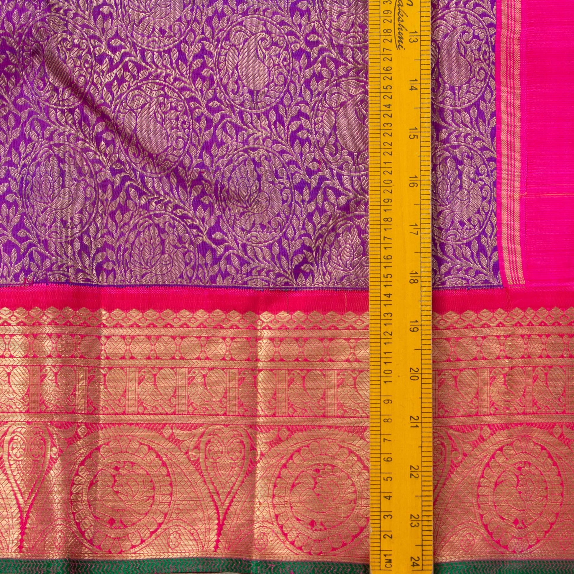 Magenta And Pink Kanchipuram Silk Saree With Medium Border Handwoven Pure Silk For Wedding Wear PV NYC 1134 - Silk Sari - Panjavarnam PV NYC 1134