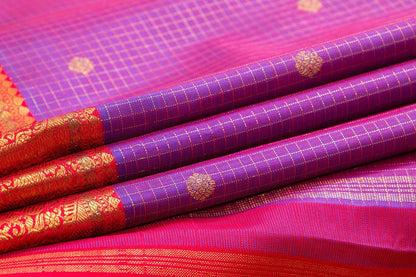 Magenta And Red Kanchipuram Silk Saree With Small Border Handwoven Pure Silk For Wedding Wear PV NYC 1097 - Silk Sari - Panjavarnam PV NYC 1097