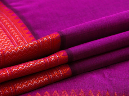 Magenta Kanchi Silk Cotton Saree With Thread Work Handwoven For Office Wear KSC 1182 - Silk Cotton - Panjavarnam