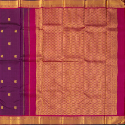 Magenta Kanchipuram Silk Saree With Medium Border Handwoven Pure Silk For Wedding Wear PV NYC 1156 - Silk Sari - Panjavarnam PV NYC 1156