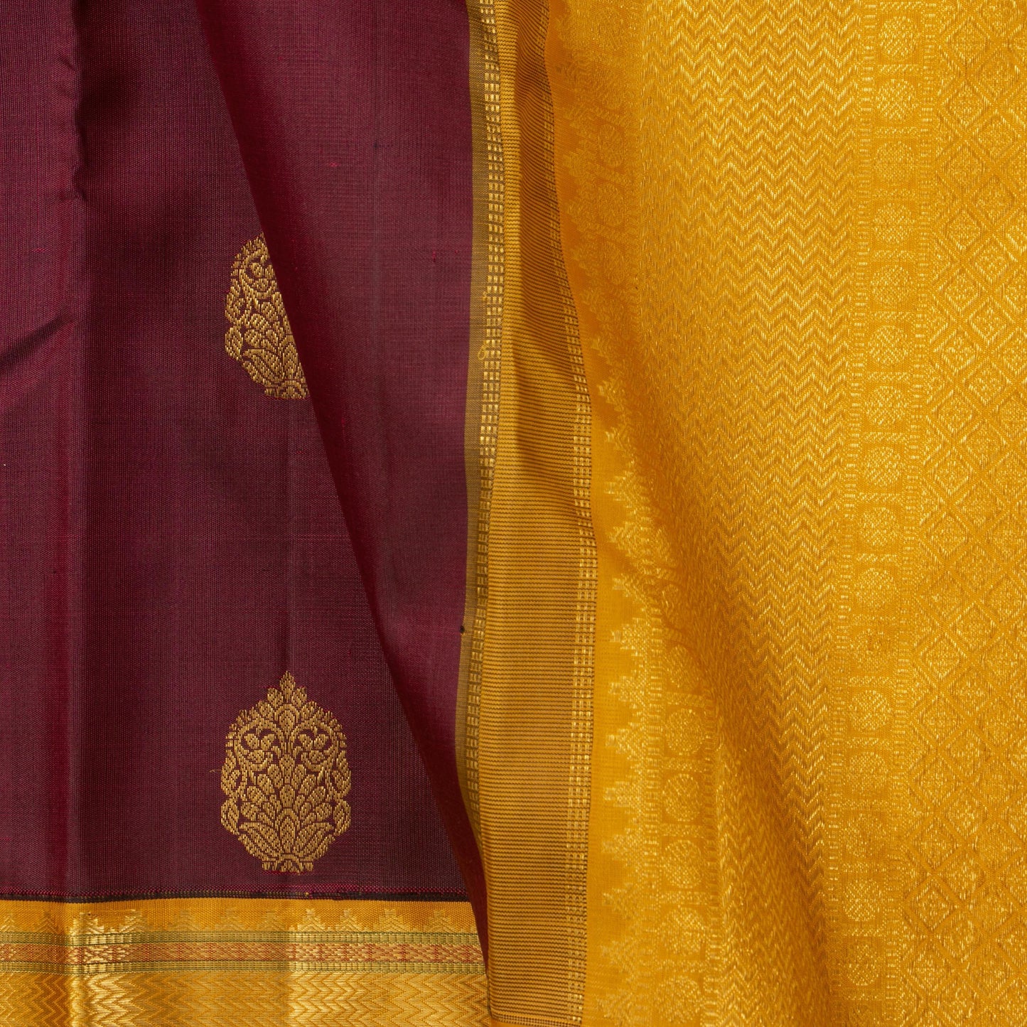 Maroon And Mustard Kanchipuram Silk Saree With Medium Border Handwoven Pure Silk For Wedding Wear PV NYC 1185 - Silk Sari - Panjavarnam PV NYC 1185