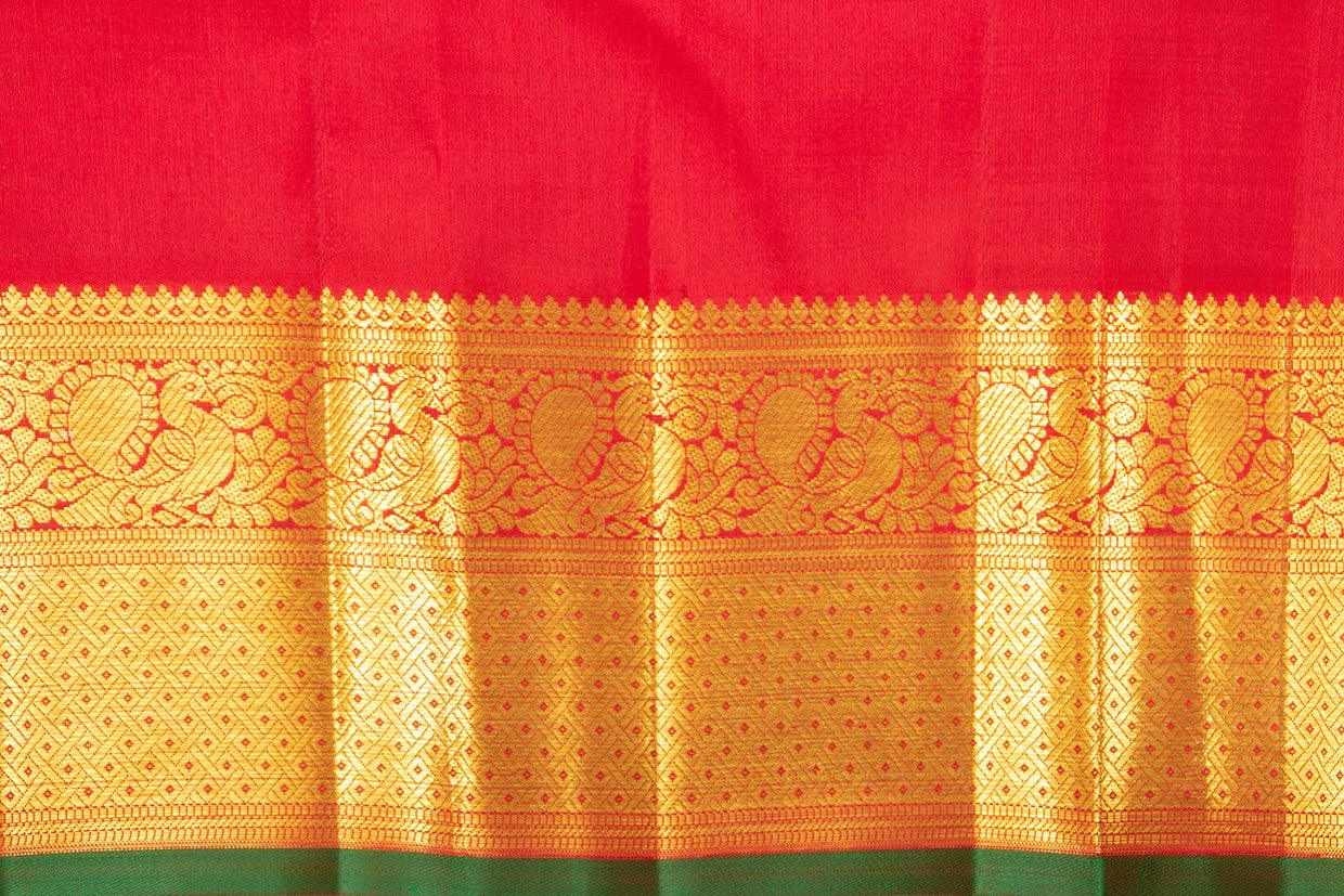 Maroon And Red Kanchipuram Silk Saree With Medium Border Handwoven Pure Silk For Wedding Wear PV NYC 1089 - Silk Sari - Panjavarnam