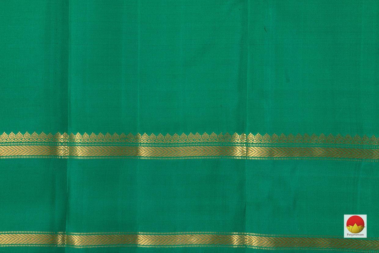 Maroon Kanchipuram Silk Saree Handwoven Pure Silk Pure Zari For Festive Wear PV NYC 885 - Silk Sari - Panjavarnam PV NYC 885