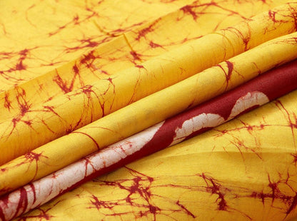 Mustard And Maroon Lightweight Batik Silk Saree Handwoven Pure Silk For Office Wear PB 312 - Batik Silk - Panjavarnam