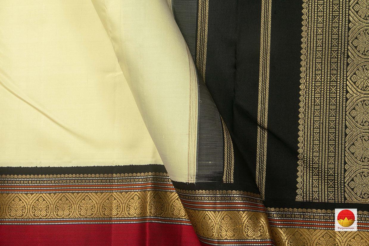 Off White And Black Kanchipuram Silk Saree Handwoven Pure Silk Pure Zari For Festive Wear PV NYC 810 - Silk Sari - Panjavarnam PV NYC 810