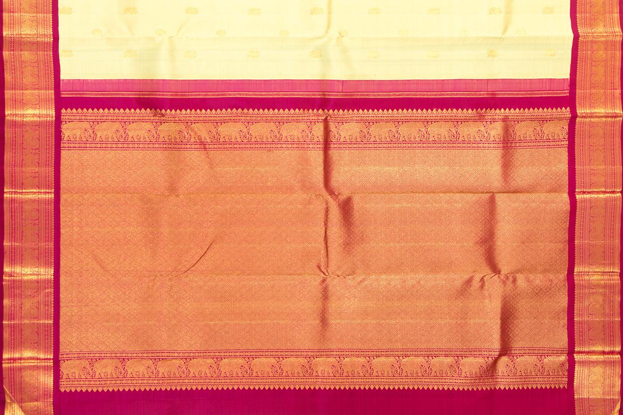 Off White And Pink Kanchipuram Silk Saree With Medium Border Handwoven Pure Silk For Wedding Wear PV NYC 1096 - Silk Sari - Panjavarnam PV NYC 1096