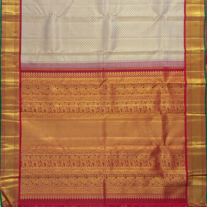 Off White And Red Kanchipuram Silk Saree With Medium Border Handwoven Pure Silk For Wedding Wear PV NYC 1137 - Silk Sari - Panjavarnam PV NYC 1137