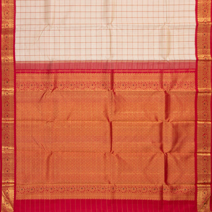 Off White And Red Kanchipuram Silk Saree With Small Border Handwoven Pure Silk For Wedding Wear PV NYC 1232 - Silk Sari - Panjavarnam PV NYC 1232