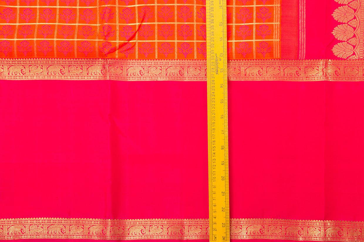 Orange And Pink Kanchipuram Silk Saree With Medium Border Handwoven Pure Silk For Wedding Wear PV NYC 1055 - Silk Sari - Panjavarnam PV NYC 1055