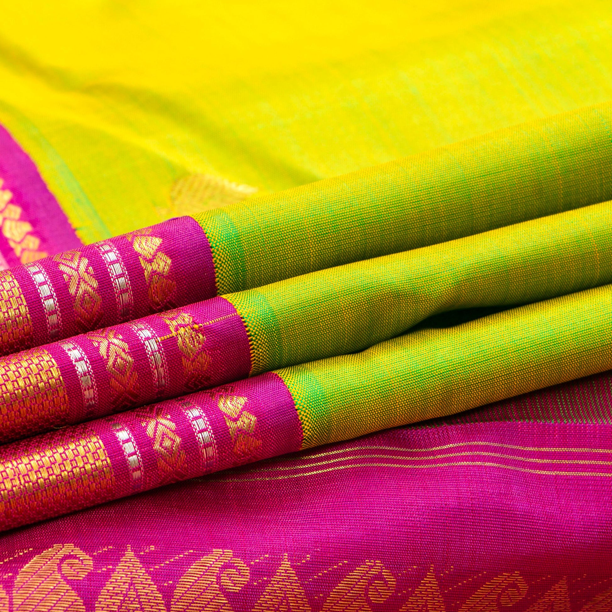 Parrot Green And Pink Kanchipuram Silk Saree For Wedding Wear PV J 5207 - Silk Sari - Panjavarnam PV J 5207