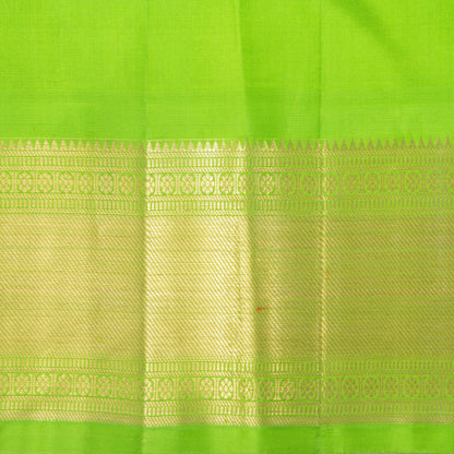 Pastel Peach And Green Kanchipuram Silk Saree With Medium Border Handwoven Pure Silk For Wedding Wear PV NYC 1135 - Silk Sari - Panjavarnam PV NYC 1135